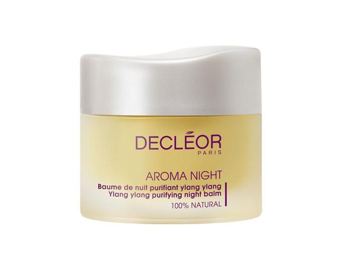Foto Mujer Cosmética Decléor Paris Aroma Night Ylang Ylang Purifying
