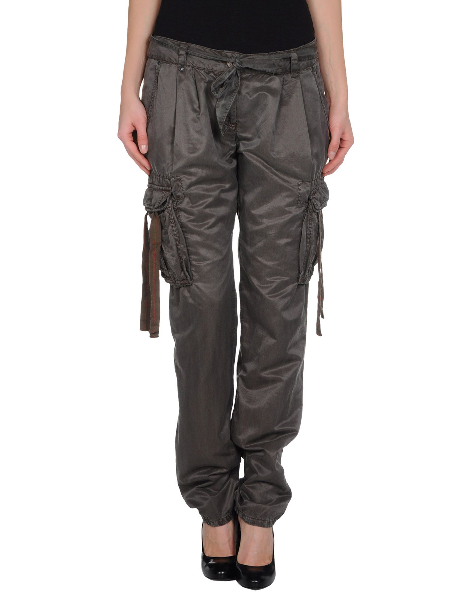 Foto napapijri pantalones
