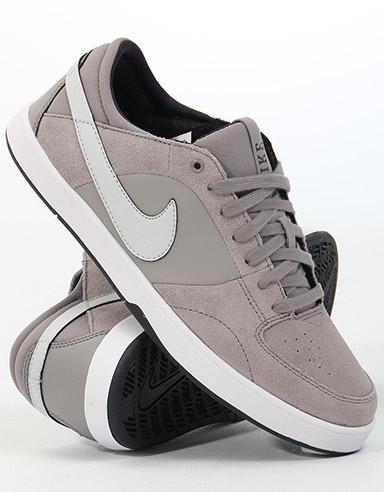 Foto Nike Skateboarding Mavrk 3 Shoe - Grey