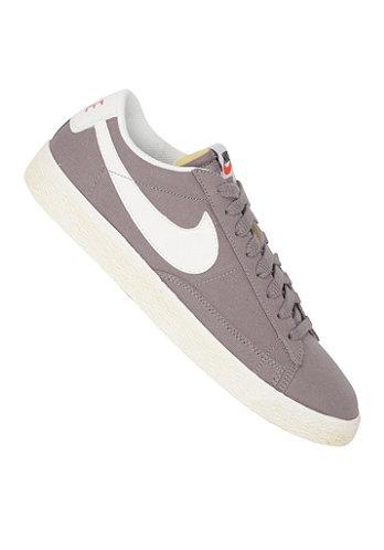 Foto Nike Sportswear Blazer Low Premium Vintage Canvas sport grey/sail-red reef