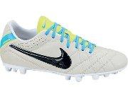 Foto Nike Tiempo Natural IV AG el cuero de las botas de fútbol para césped