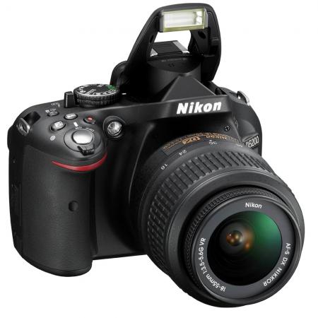 Foto Nikon D5200 Kit Af-S 18-55vr Negro