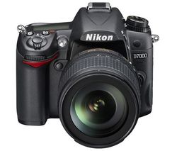 Foto Nikon D7000 + Objetivo Af-s Dx 18-105 Vr