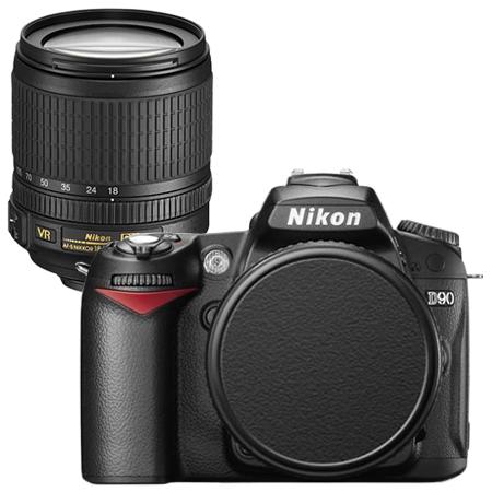 Foto Nikon D90 Kit Af-S Dx Vr 18-105
