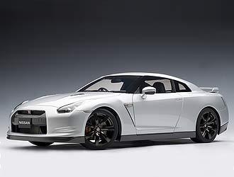 Foto Nissan GT-R Diecast Model Car