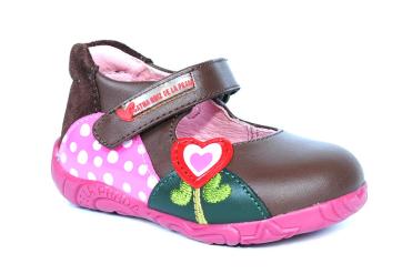 Foto Ofertas de zapatos de niña Garvalin 121920 marron