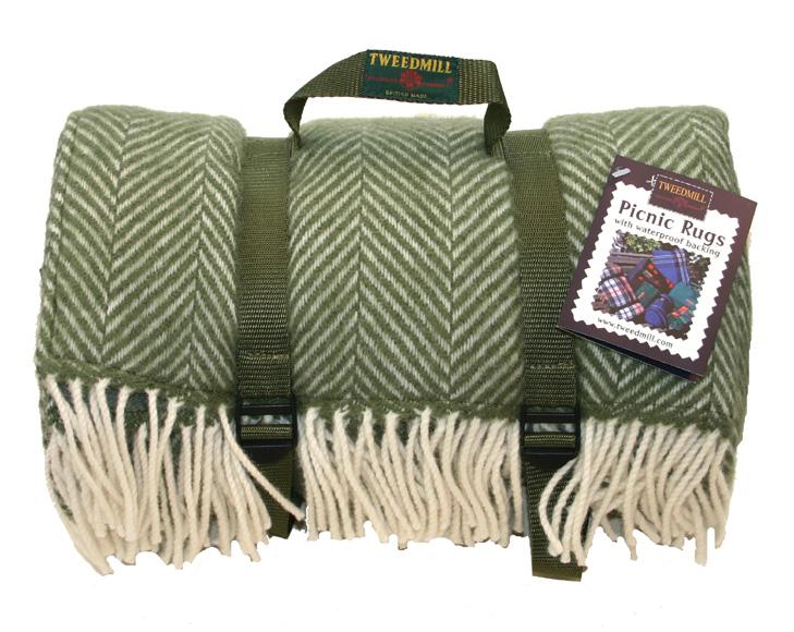 Foto Olive Green Herringbone Polo Picnic Rug - Wool / Waterproof