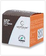 Foto Oxy Glow Almond Under Eye Repair Cream