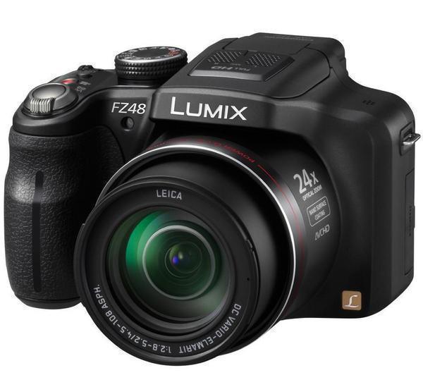 Foto Panasonic Lumix DMC-FZ48 - negro Incluye Cargador, Batería de litio