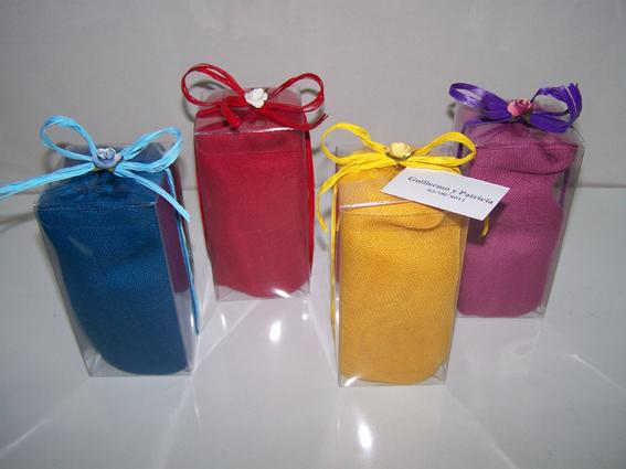 Foto Pashmina lino en caja acetato con tarjeta personalizada