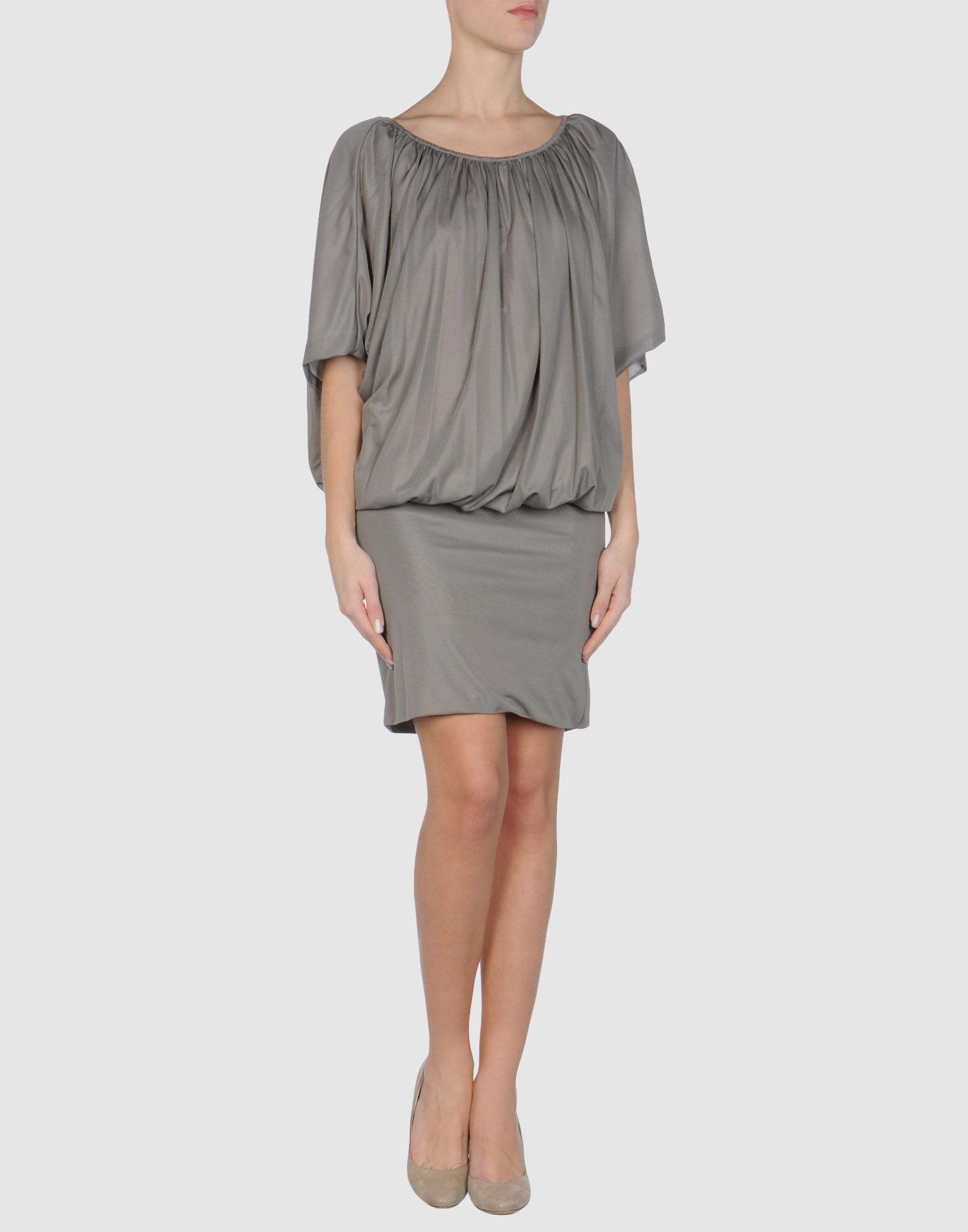 Foto patrizia pepe minivestidos
