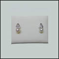 Foto Pendientes bebé oro blanco perla y brillante triángulo