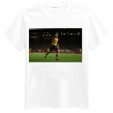 Foto Photo t-shirt of Andrey Arshavin celebra el cuarto gol de Arsenal