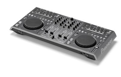 Foto Pioneer DDJ-T1 B-Stock