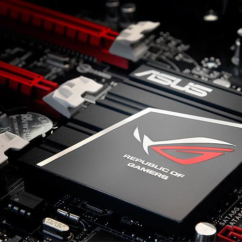 Foto Placa Base Asus Crosshair V Formula/Thunderbolt -Socket AM3+