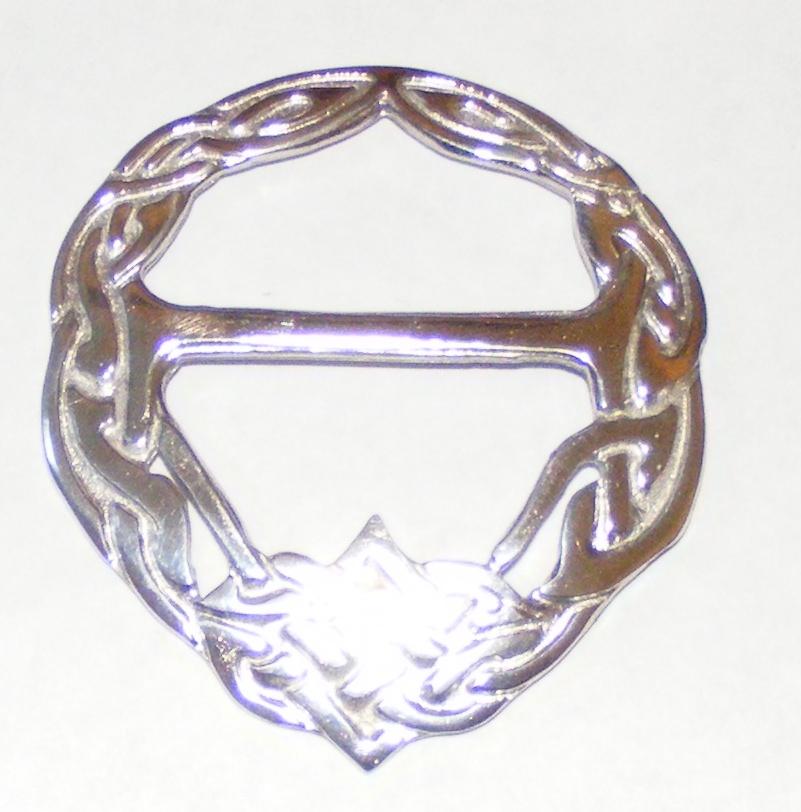 Foto Pointed Oval Scarf Ring