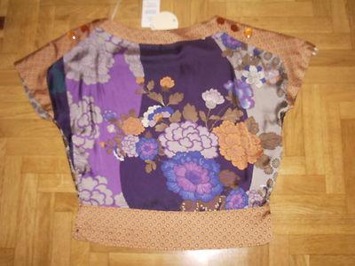 Foto Preciosa Camisa Oriental. Estampado Floral. Bershka. Talla M. Con Etiqueta