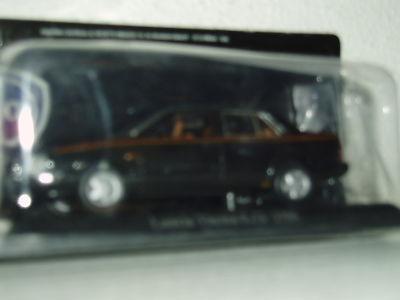 Foto Precioso Lancia Thema 8.32 De 1986. Hachette 1:43.