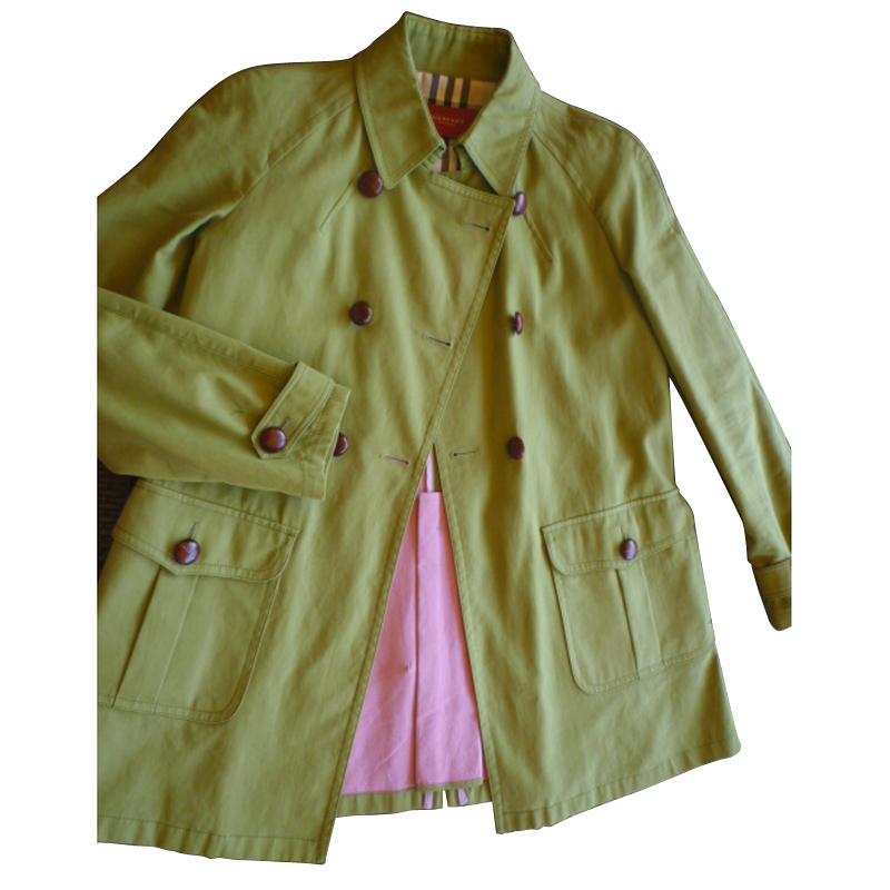Foto Precioso trench Burberry