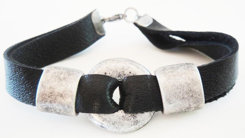Foto Pulsera piel encadenada