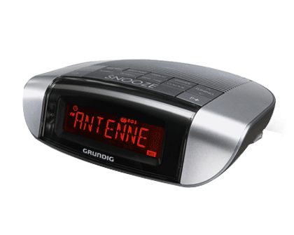 Foto Radio Reloj Grundig Sonoclock 660