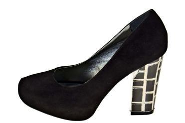 Foto Rebajas de zapatos de mujer Roberto Botella M12847 negro