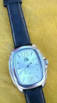 Foto Reloj De Pulsera Unisex Uno De 50