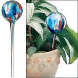 Foto Riego de plantas aqua globes