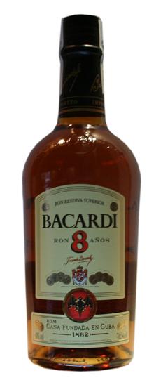 Foto Ron Bacardi Reserva Superior 8 Años