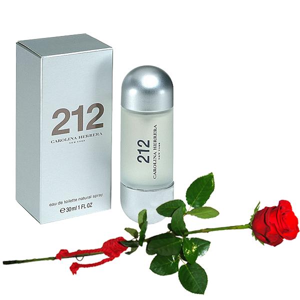 Foto Rosa y Perfume 212 Woman