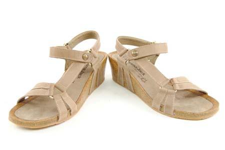 Foto sandalia de napa taupe y tiras de velcro