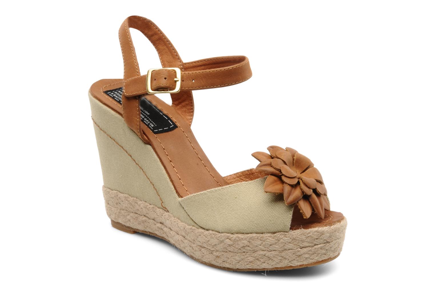 Foto Sandalias Bertie Giotto Mujer