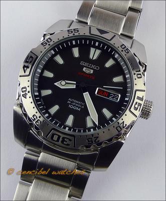 Foto Seiko 5 Sports Automatic Day-date Srp165j1 Cal.4r36 Japan Made. Free Pin-remover