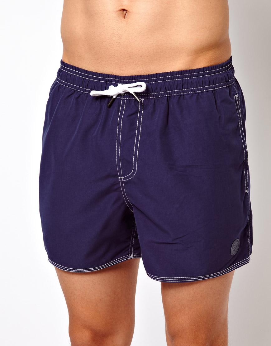 Foto Shorts de baño azul marino de Native Youth Azul marino