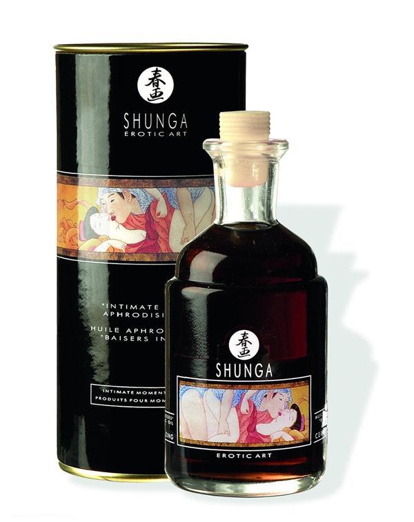 Foto Shunga intimate kisses oil choco
