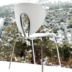 Foto Silla globus plástico exterior. stua