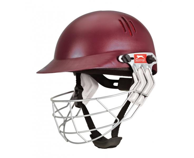 Foto SLAZENGER International Helmet