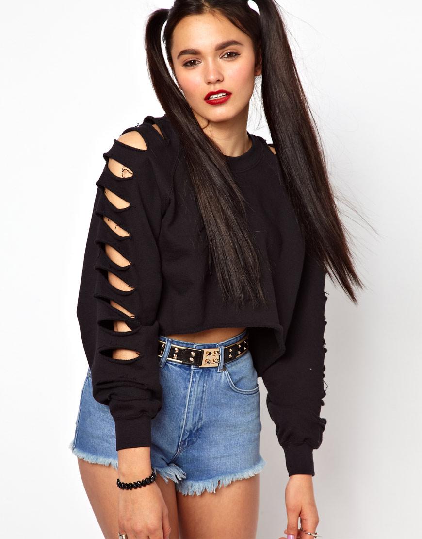 Foto Sudadera corta con diseño roto de The Ragged Priest Negro