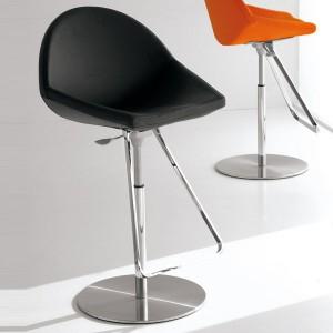 Foto Taburete kiss. cattelan italia