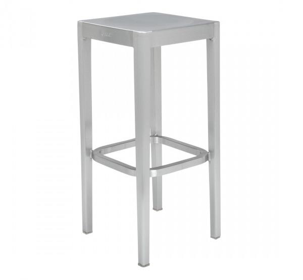 Foto Taburetes de metal Emeco Barstool STOL-30