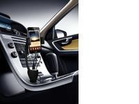 Foto Technaxx Universal Autohalterung mit Ladegerät TE06