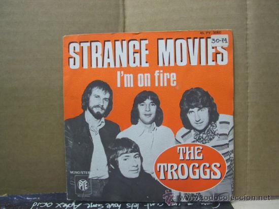 Foto the troggs strange movies / im on fire edicion francesa p