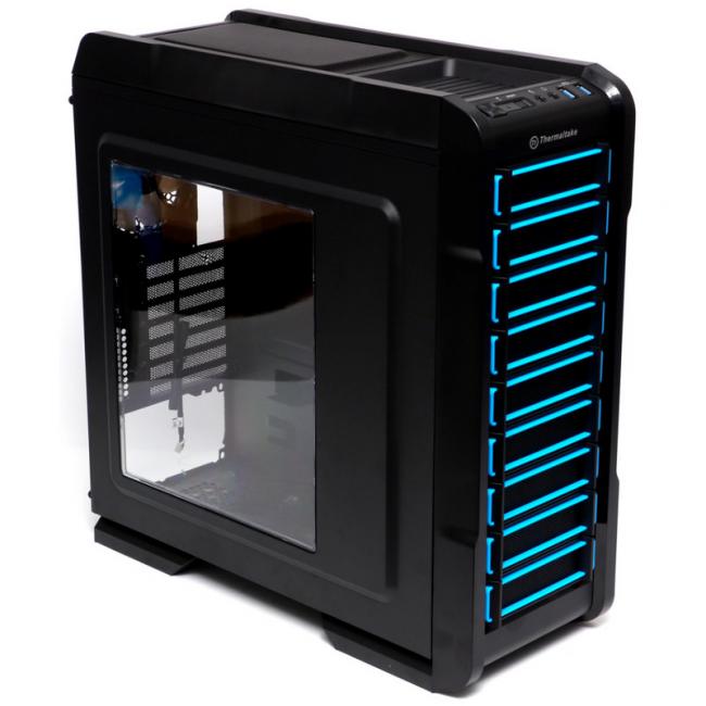 Foto Thermaltake Chaser A31 Negra