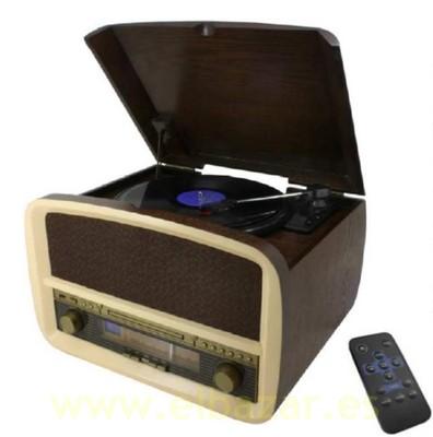 Foto Tocadiscos Retro Con Radio Y Mando