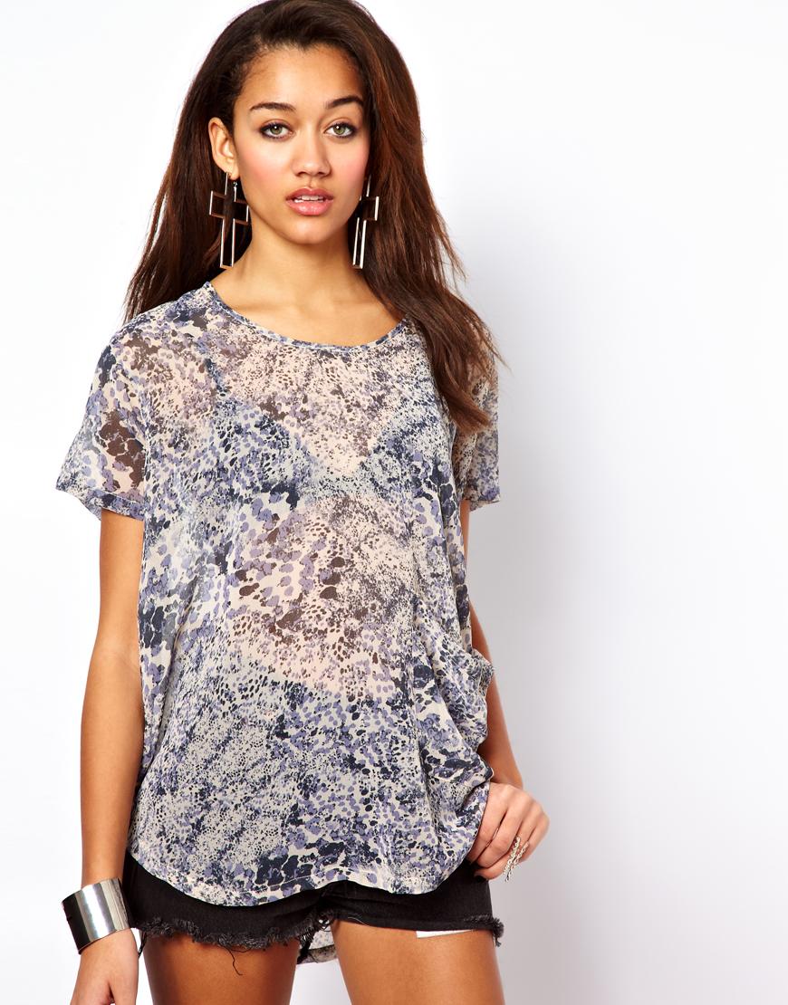 Foto Top estampado transparente de Religion Azul