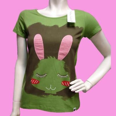 Foto Tres boutons: camiseta verde conejita