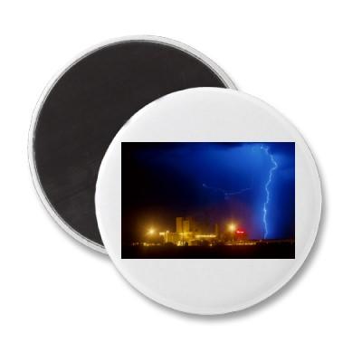 Foto Trueno del relámpago de la cervecería de Anheuser- Imán De Frigorífico