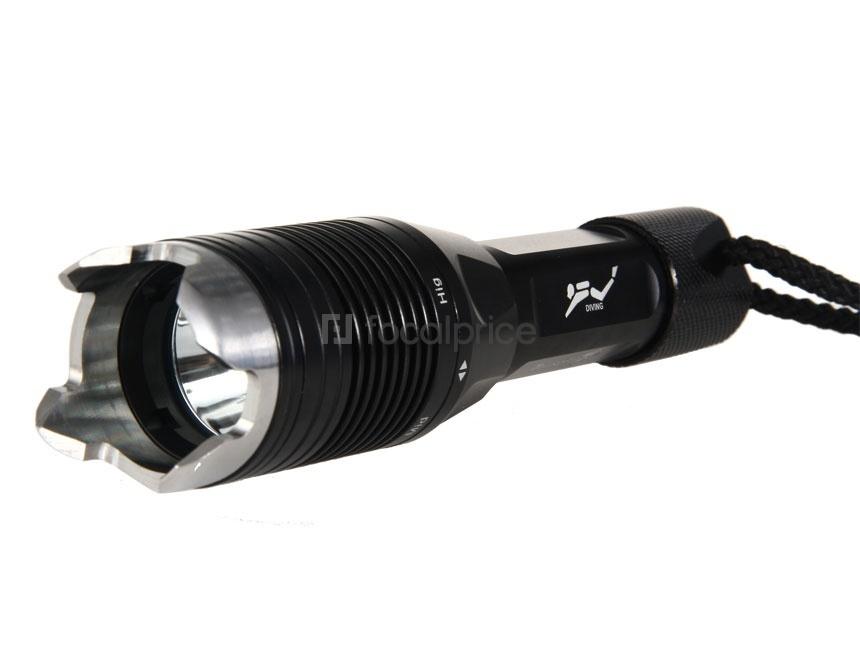 Foto TrustFire CREE XML-T6 900LM LED linterna impermeable (Negro)