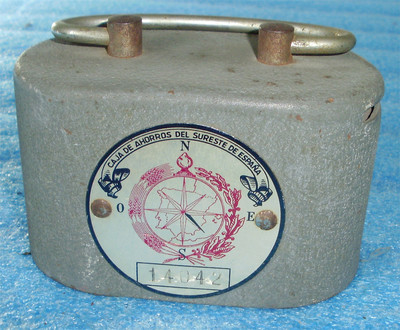 Foto ۞  Antigua Hucha Infantil De Banco - Caja De Ahorros Del Sureste De España