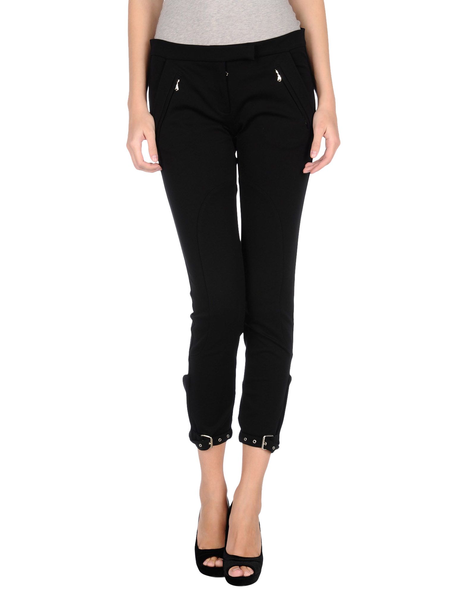 Foto uniqueness pantalones piratas
